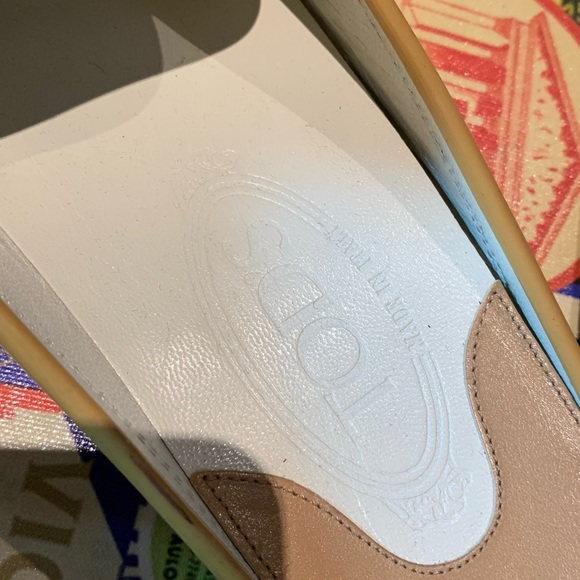 Tods Loafers Cream - Picture 2 of 7